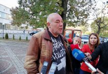 Доведеният син на Стефан Данаилов: Надявам се на чудо