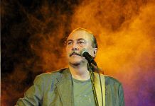 Рок легендата Кирил Маричков почина след нелеп инцидент на концерт в село Селановци