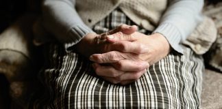 Стажът за пенсия поскъпна: Плащаме със 120 лева повече, ако не ни стига година