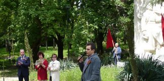 Уличеният в шпионаж руски дипломат Владимир Русяев е напуснал страната