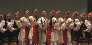 Не пуснаха в Русия наш фолклорен ансамбъл, депортираха 9-има