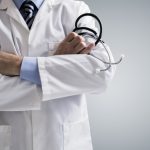 Лекар издал смъртен акт на жив млад мъж по негова молба