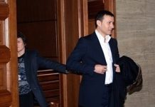 Миню Стайков започнал да се депресира в ареста