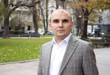 Чистки на „врагове с партиен билет“ в двете ДПС-та