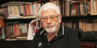 Поетът Недялко Йорданов обвиняем за блъснат пешеходец в Бургас