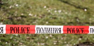 Издирват мъж, убил жена си в дупнишко село