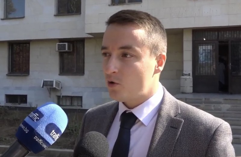 Депутатът от БСП Явор Божанков разпространи своя позиция в която