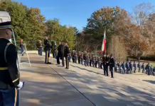 Борисов поднесе венец на Мемориала на незнайния воин в „Арлингтън“