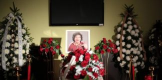 Татяна Лолова на поклонението пред Стоянка Мутафова: Тя е жива, тя е театърът!