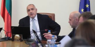 Министрите се отчитат. Премиерът: Строителството на пътища ми е като психотерапия