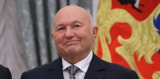 Почина бившият кмет на Москва Юрий Лужков