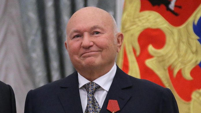 Russian President Putin presents state awards