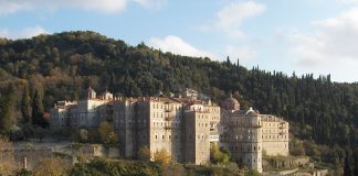 Кабинетът отпусна 2,3 млн. лв. за ремонт на Зографския манастир в Атон