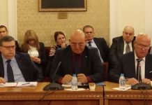 Проверки за почтеност на служителите в КПКОНПИ и имотни декларации по електронна поща предвижда Цацаров