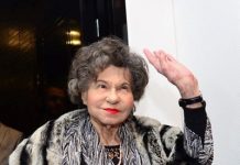 Почина Стоянка Мутафова