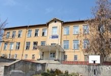 Семейство съди училище заради смъртта на детето им