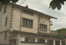 Разрушават къщи на телефонни измамници