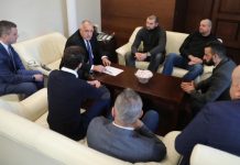 Борисов към феновете на „Левски“: Акциите трябва да са при вас