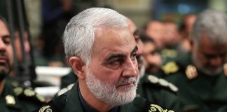 На погребението на Сюлеймани ехтят закани за мъст на Америка