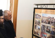 Премиерът провери ремонта в Софийската духовна семинария