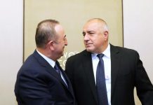 Премиерът разговаря с Чавушоглу за Либия