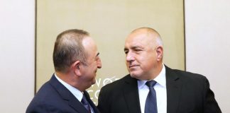 Премиерът разговаря с Чавушоглу за Либия