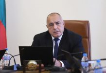 Премиерът: Оставката на това правителство няма да подобри положението на хората