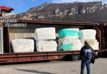 Прокуратурата разследва внос на 20 контейнера боклук от Италия на пристанище Бургас