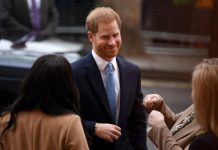 Верига за бързо хранене предложи работа на принц Хари