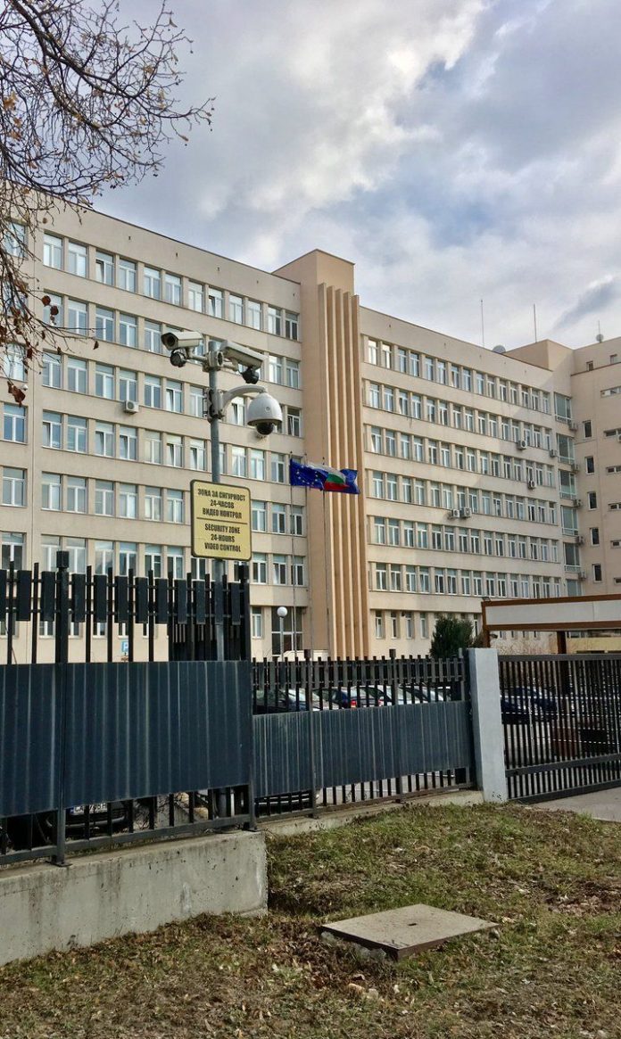 d7739f88d8c4c52363a419d6c4753401