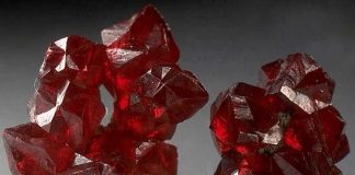 Блокираха врачански квартал заради 90 сандъка с цианиди и червен живак