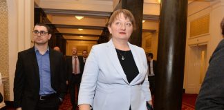 Сачева: Предлагаме диференцирано увеличение на стандартите за социални услуги в бюджет 2021