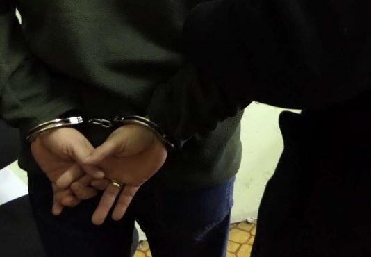 Началникът на Пето РПУ в София е бил задържан. Арестувани са и други полицаи