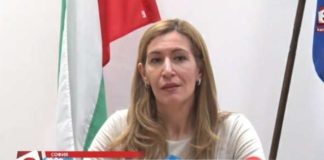 Ангелкова очаква спад в туризма следващия месец заради коронавируса