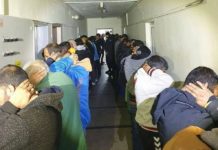 Задържаха 60 души от карловското село Розино