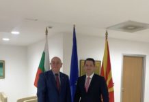 Екоминистърът на посещение в Северна Македония заради проблема с отпадъците