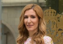 Ангелкова: Туризмът е сред най-силно засегнатите от коронавируса отрасли