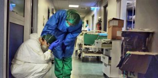 В Бергамо на всеки 30 минути погребват жертва на китайския вирус