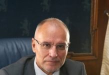 Димитър Радев: Присъединяването към еврозоната по-късно през 2025 г. е възможен и на този етап по-вероятен сценарий