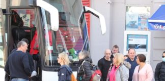 Британските туристи напуснаха хотела на „Лъвов мост“