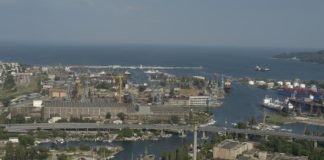 Забраниха на моряците да напускат корабите си по морето и Дунав