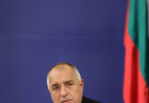 Тестват 1000 полицаи, шофьори на линейки и автобуси