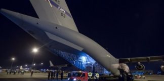 Пристигна първата пратка медицински материали от Китай