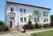 Починаха още двама от заразените с коронавирус от Дома за стари хора в Гара Орешец