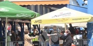 Маски на пазарите и дистанционно обучение за големите ученици в Софийска област