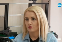 Млада майка изработва и дарява предпазни шлемове