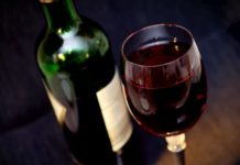 Българските деца – на първите места по пиене, пушене и ранен секс