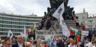 „Възраждане“: Американците подготвят украински сценарий за България