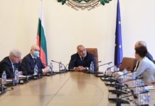 Борисов нареди: Моловете ще работят от понеделник