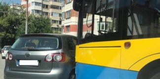 Верижна катастрофа между тролей и 6 коли в София